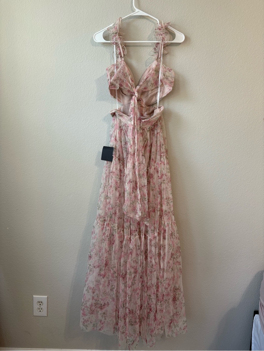 Lulu's Blush Pink Floral Twist-Cut Maxi Dress - Picture 5 of 6